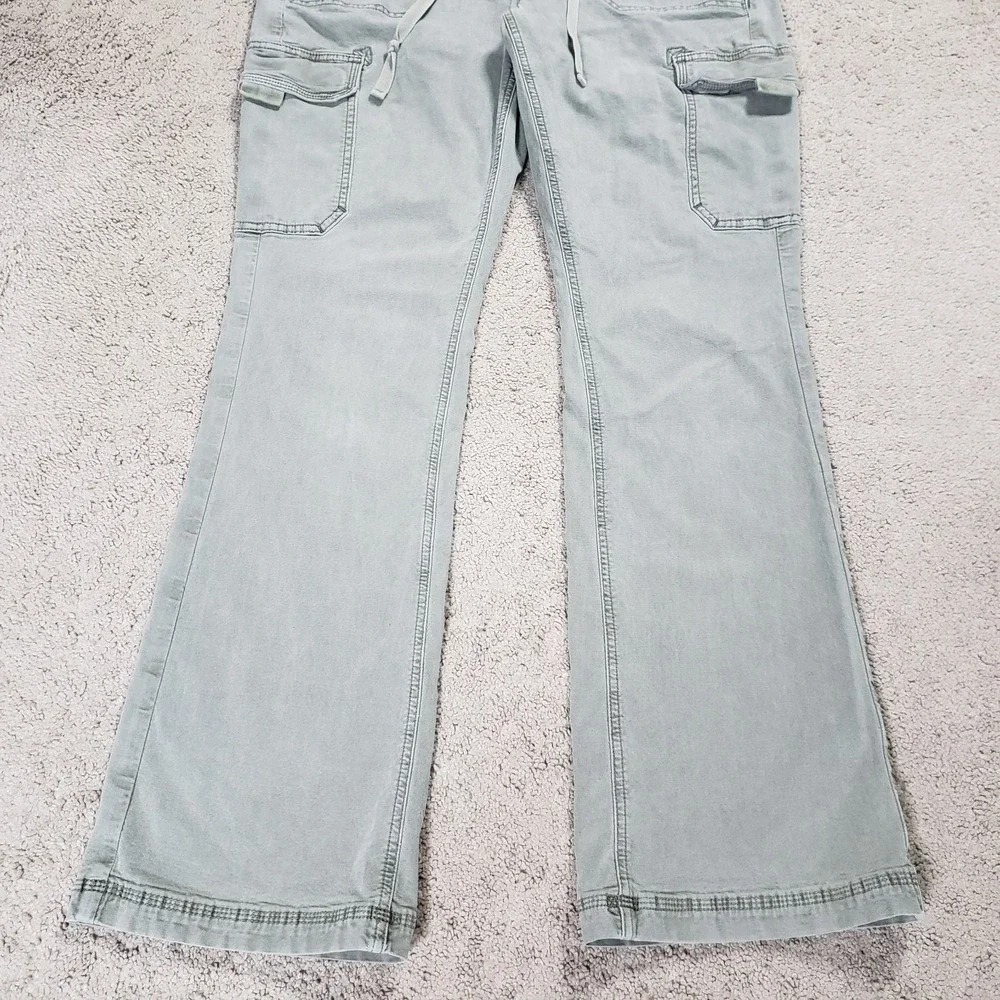 American Eagle Outfitters Women Pants 6 LONG Green Cargo Classic Bootcut - Picture 5 of 13